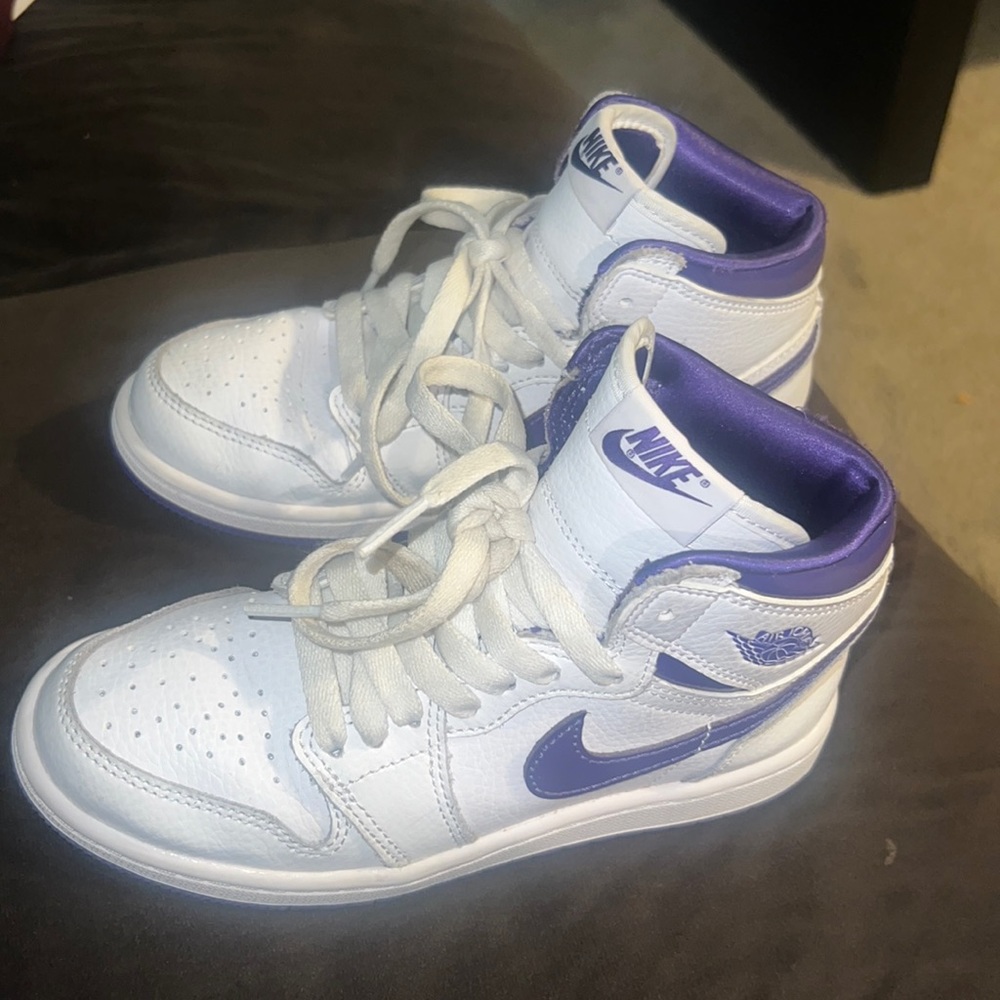 Air Jordan nike size 1 youth